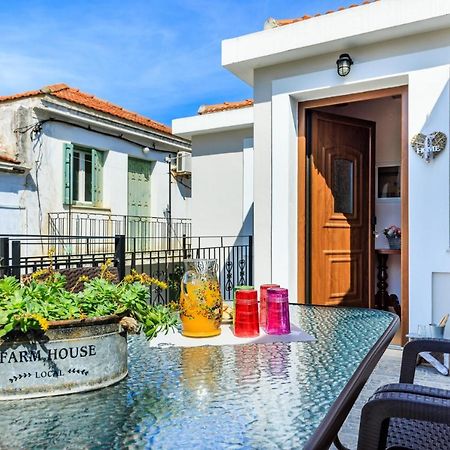 Petradi Town Apartment Skopelos Buitenkant foto